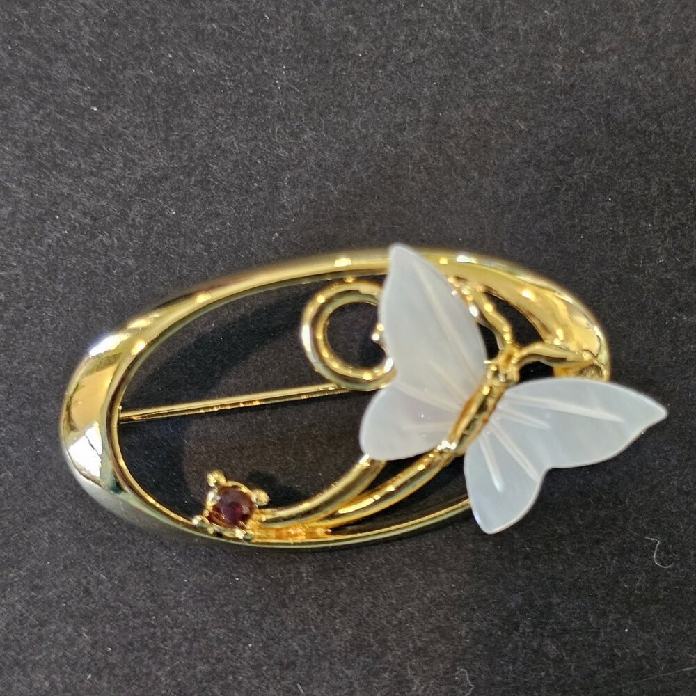 Vintage Butterfly Brooch Pin Mother of Pearl Gold‎ Tone Red Stone Mother's Day
